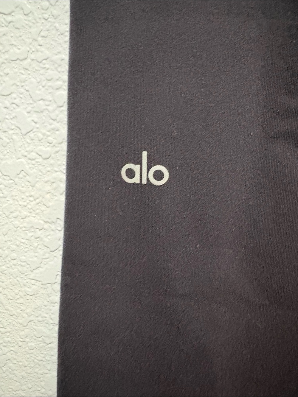 Alo Airbrush Bootcut High Rise Leggings In Black Sz M MSRP:$128 worn twice - Picture 5 of 10